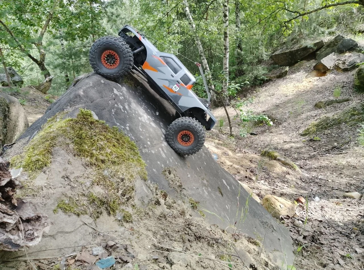 Каменный спот